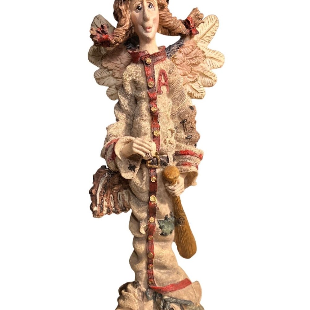 Boyds Folkstone Collection "Minerva...The Baseball Angel" Figurine #2826